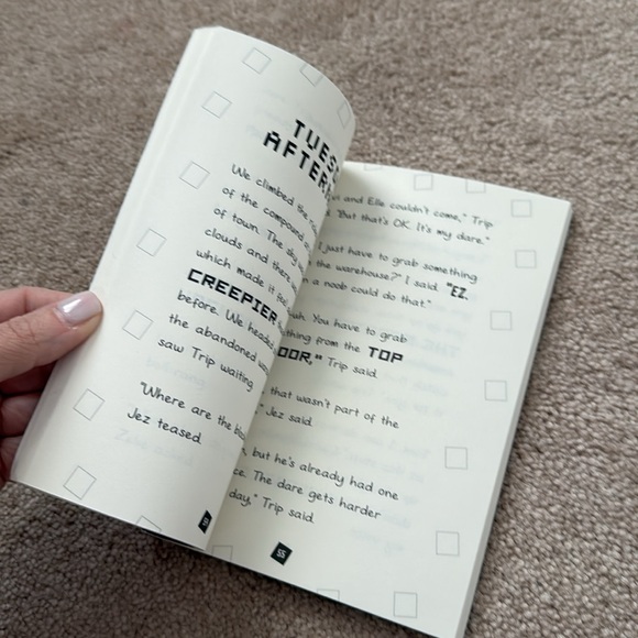 Diario de Un Roblox Pro #1: Escape Monstruoso (Diary of a Roblox Pro #1: Monster - Picture 2 of 3